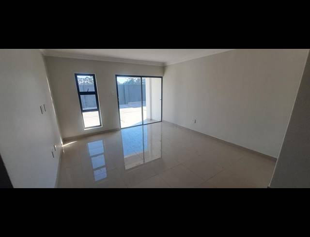 2 BEDROOM PROPERTY TO RENT IN BONELA